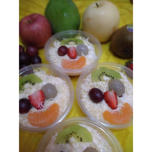 

Salad Buah Nafisah Saus Vla Original 200 ML