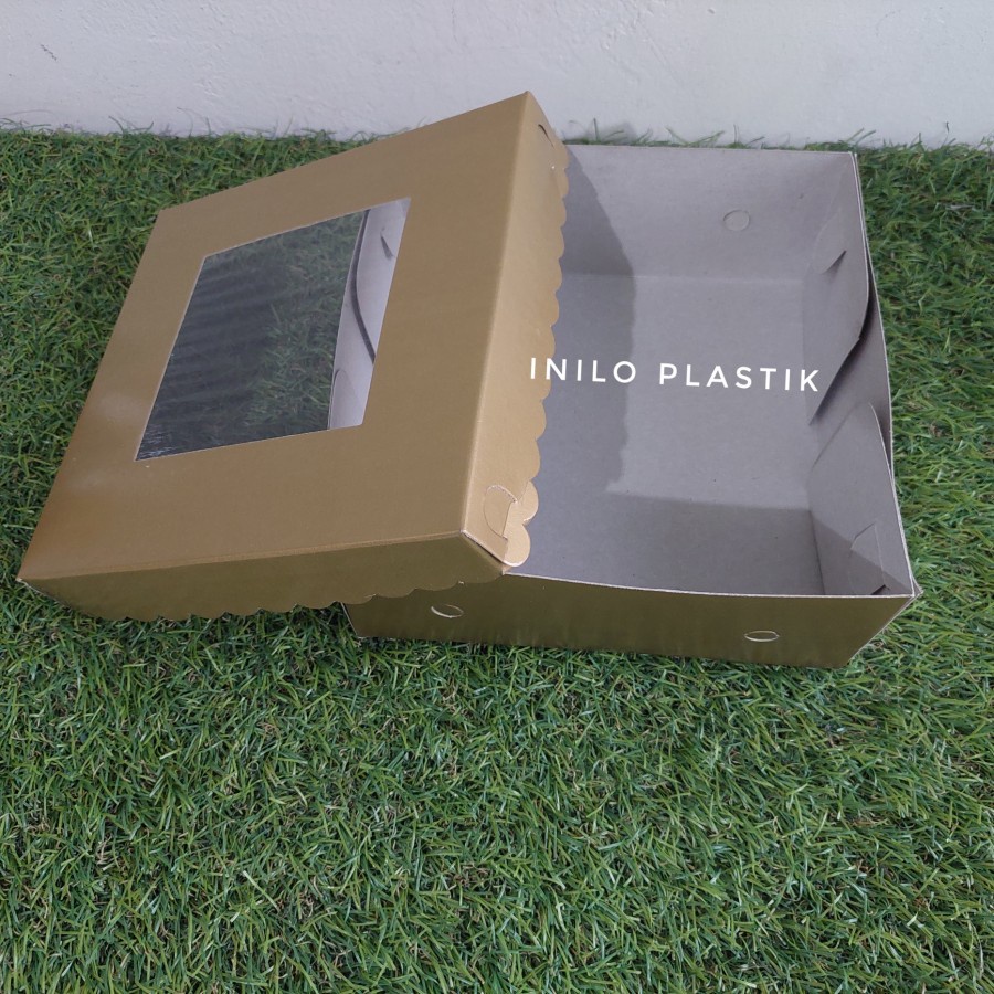 

@100pcs dus tart Gold 25x25x9,5/ Box Kue 25 Cm / Dus Tart 25 x25x9,5Cm