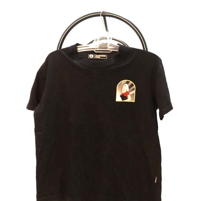 Kaos tisu super magic