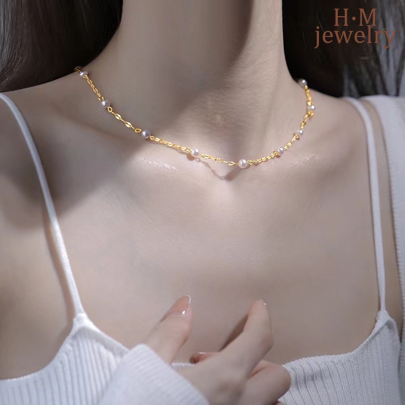 Kalung Rantai Dengan Liontin Bentuk Bibir Aksen Mutiara