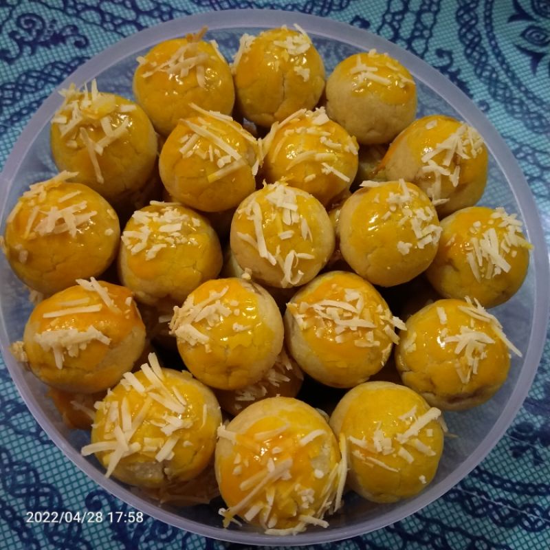 

Kue Nastar Keju