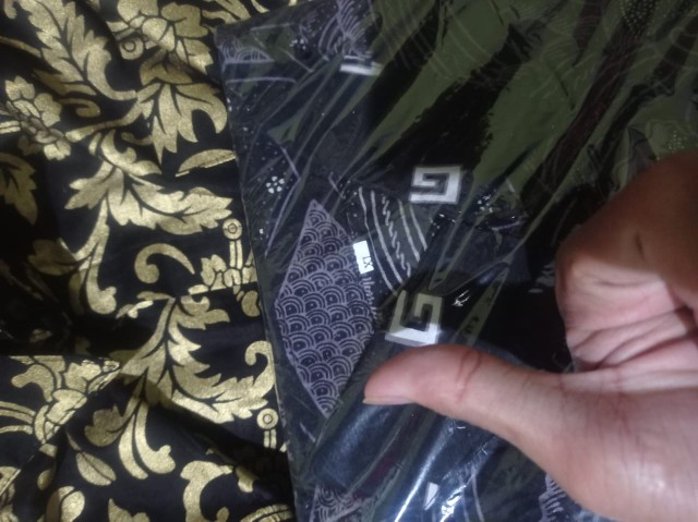 Kemeja Pria ~new Slimfit Exclusive