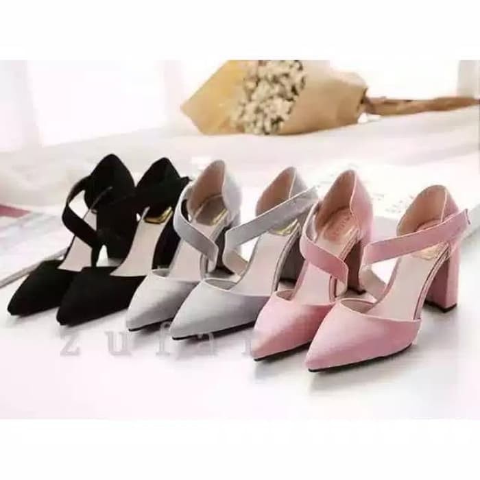 Sepatuafa Heels Hak  E81A3  Sandal High Heels Hak Tahu Betsy Suede Tali Sling Big Heel Tahu Wanit