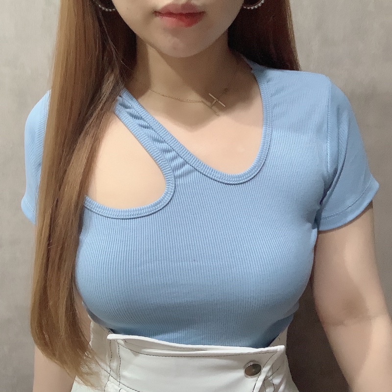 Rib Fitted Asymmetric Cut Out Short Sleeve Top | Baju Kaos Rib Knit Lengan Pendek Atasan Wanita Korean Fashion | Maimon Grosir