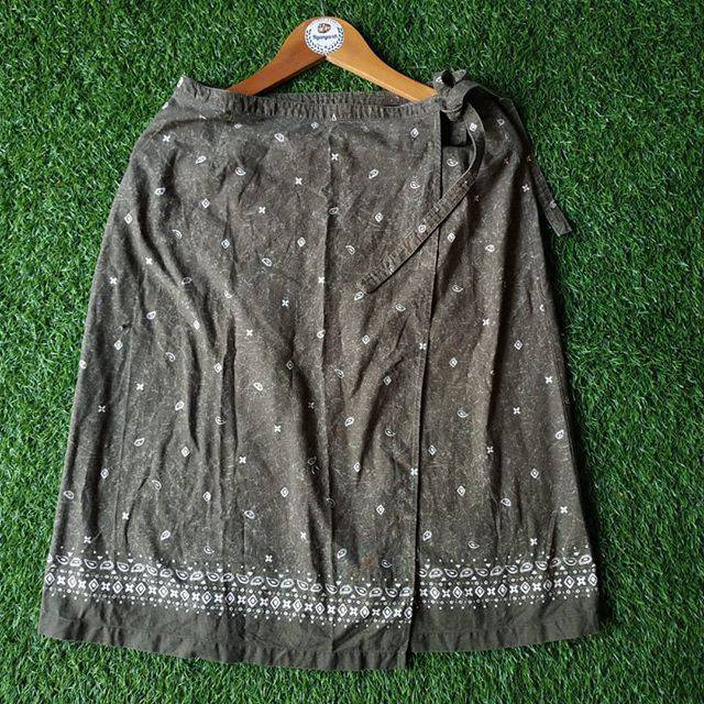 Rok span UNIQLO / UNIQLO SECONDHAND