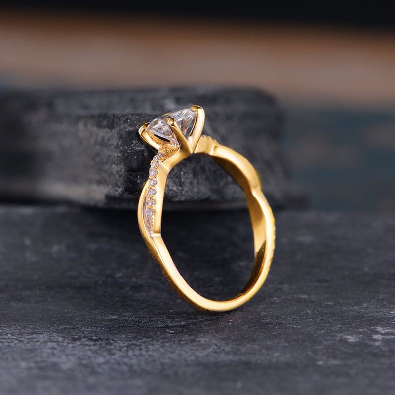 Cincin Twist Berlapis Emas 14K Fashion Wanita Yang Elegan Cincin Tunangan Berlian Safir Putih Alami