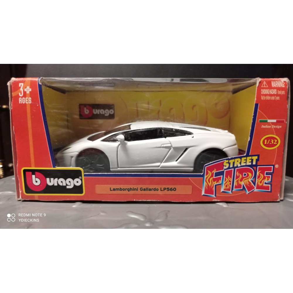 Diecast Burago Lamborghini Gallardo LP 560 skala 32
