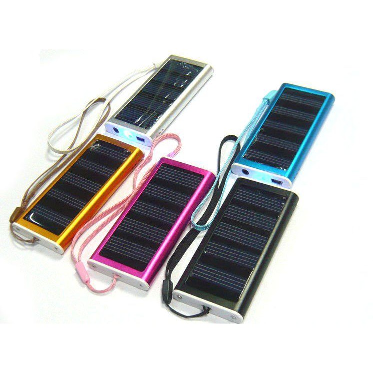 Solar Charger : Charger Tenaga Surya / Matahari