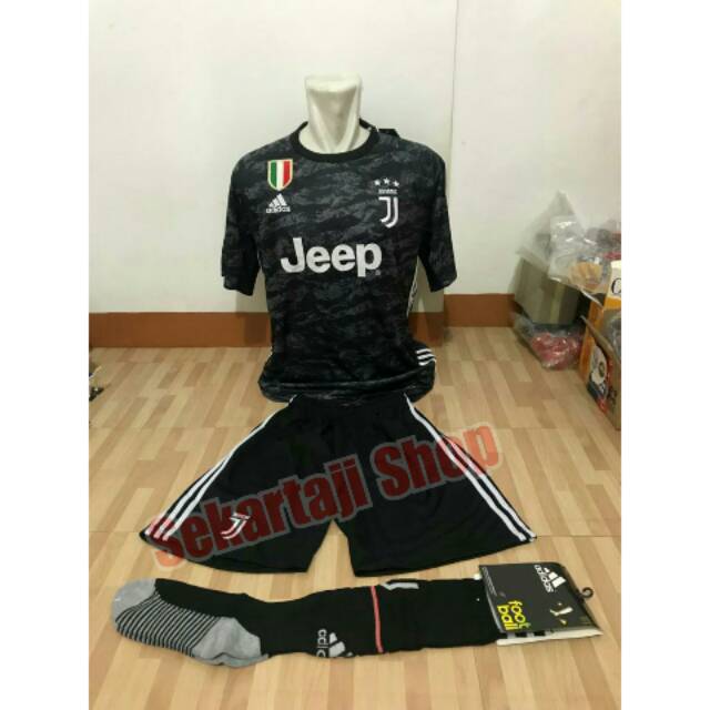 Jersey Kiper Juventus Home 2019-2020 OFFICIAL