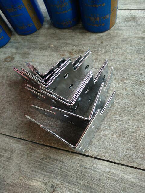 Siku Pojok Kecil Hardcase