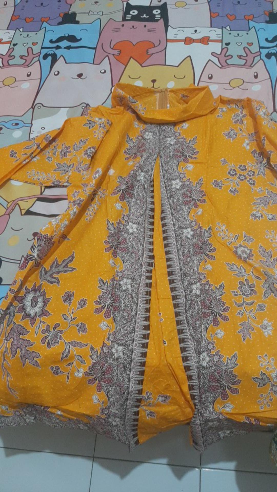 Grosir Terlaris Serut Genes Jelita Tunic Navbor Yelbor Whitbor Creambor Tunik Batik Modern Hrb040