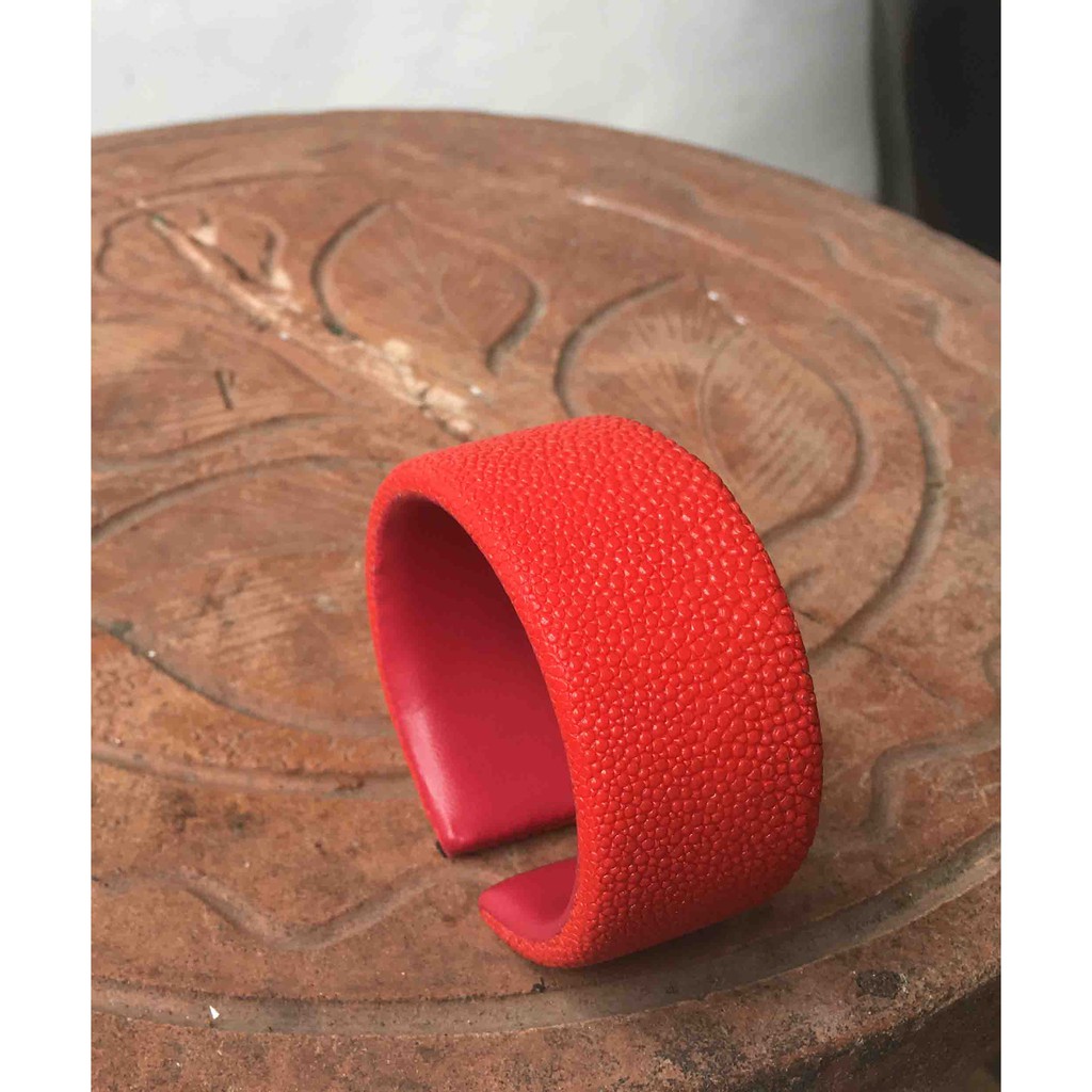 Gelang Kulit Ikan Pari 3cm MERAH