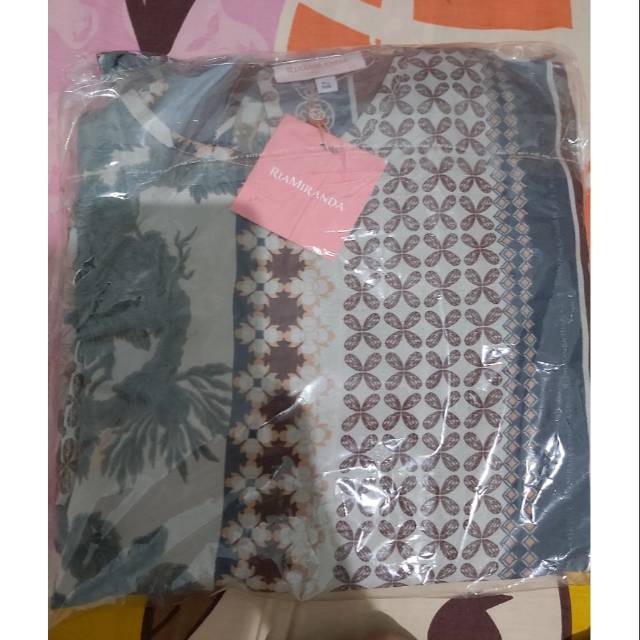 New plasma top ria miranda