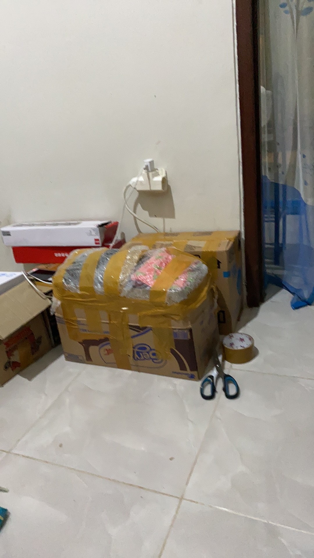 Kresek Jumbo Merah Ukuran 40