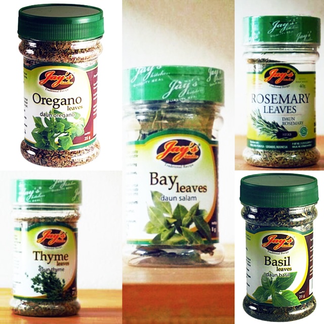 

Jay’s Rempah Daun Oregano, Thyme, Basil, Salam, Rosemary