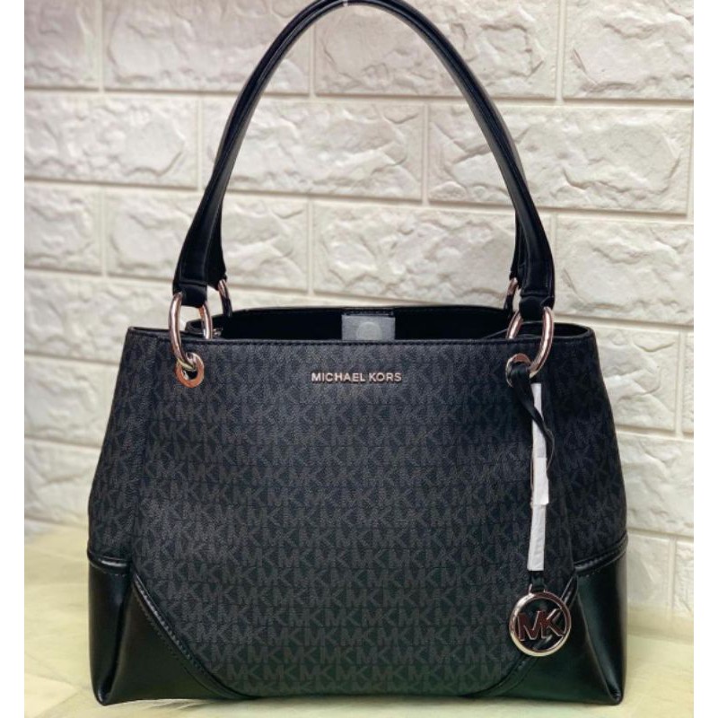 Michael Kors Nicole large shoulder black logo original