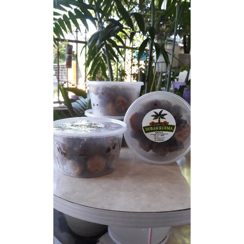 

kurma sukari kemasan Thinwall 250 gram (oleh-oleh haji) kemasan hemat