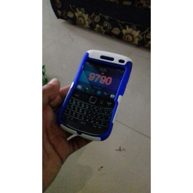 silikon pelindung case blackberry 9790