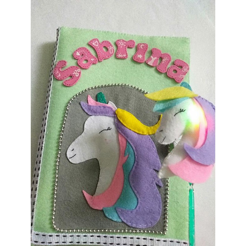 

sampul buku/ sampul iqro karakter unicorn