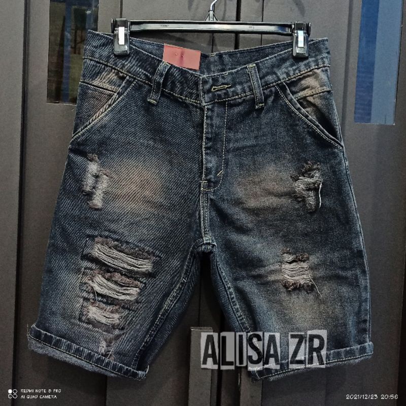 CELANA PENDEK PRIA JEANS SOBEK DISTRO