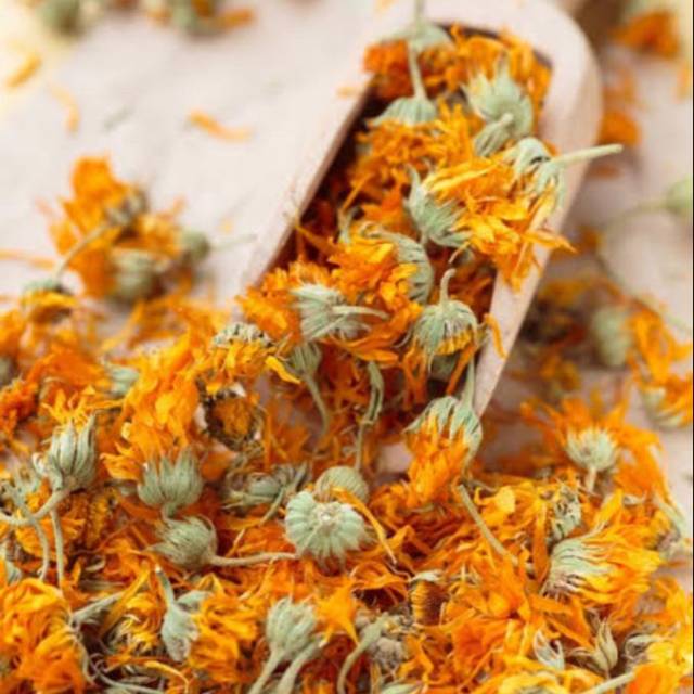 

Marigold flower tea Dried / Calendula Flower Tea Teh Herbal Premium