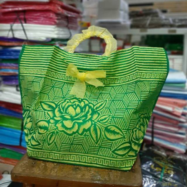 

Tas Kibir/ Tas Kain spond bond untuk kotak nasi uk 22X22 cm