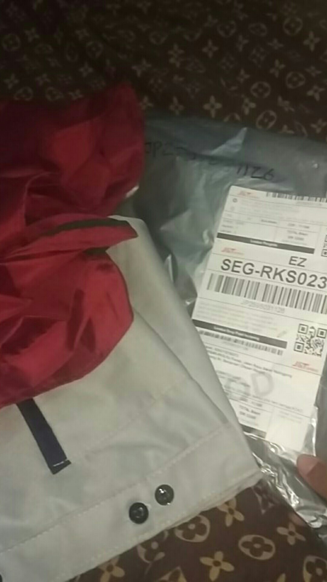 Kemeja Batik Lengan Panjang | Fhasion Pria Modern