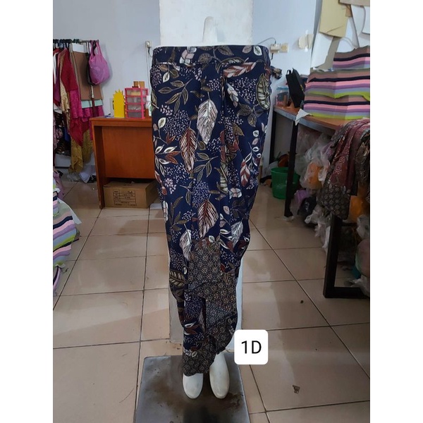 (2/3) Rok batik FOIL EMAS pinggang karet. Langsung pakai. Termurah produksi sendiri. KeroncongBusana-1D