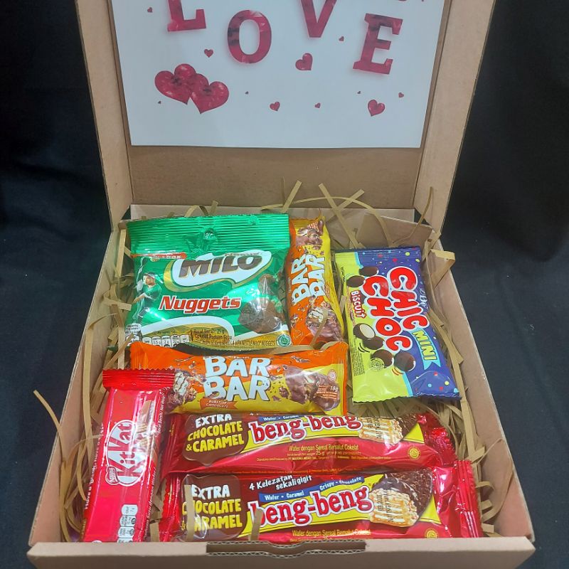 Hampers coklat , snack box , coklat valentine , coklat box , parsel coklat , hampers lebaran