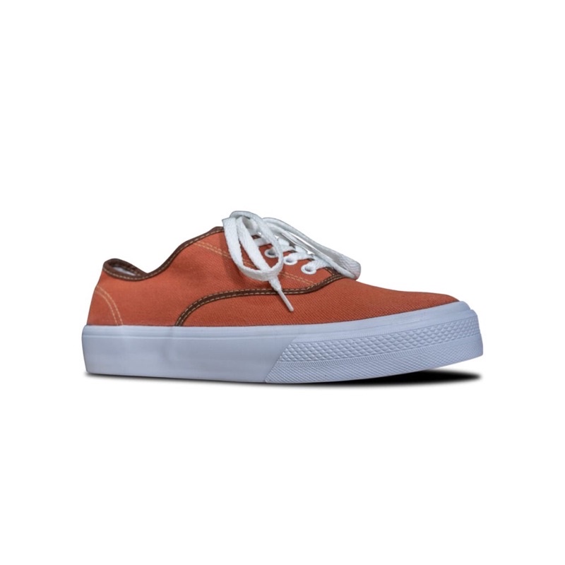 JOHNSON ASTRO LOW CUT PICANTE