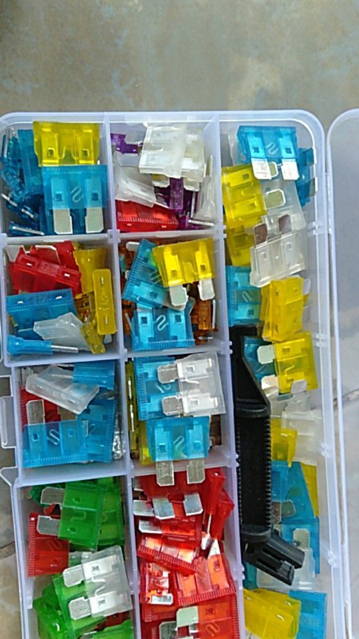 Fuse Dx Besar Sekring Tancap Tusuk Besar