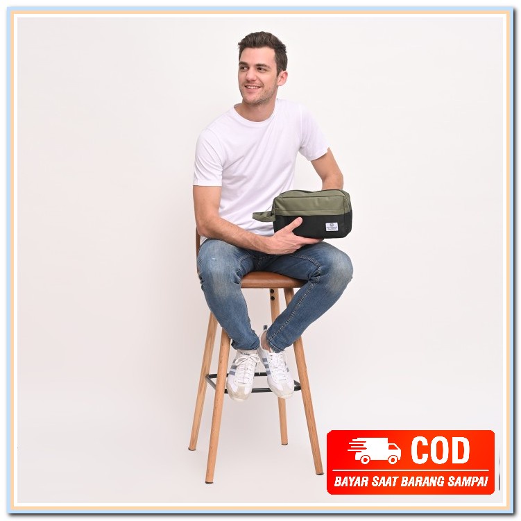 Coach Academy Clutch Grade Iru Quality Clutch Pria Dan Wanita Bra LL966 Tas Tangan-Pouch-Clutch Rome