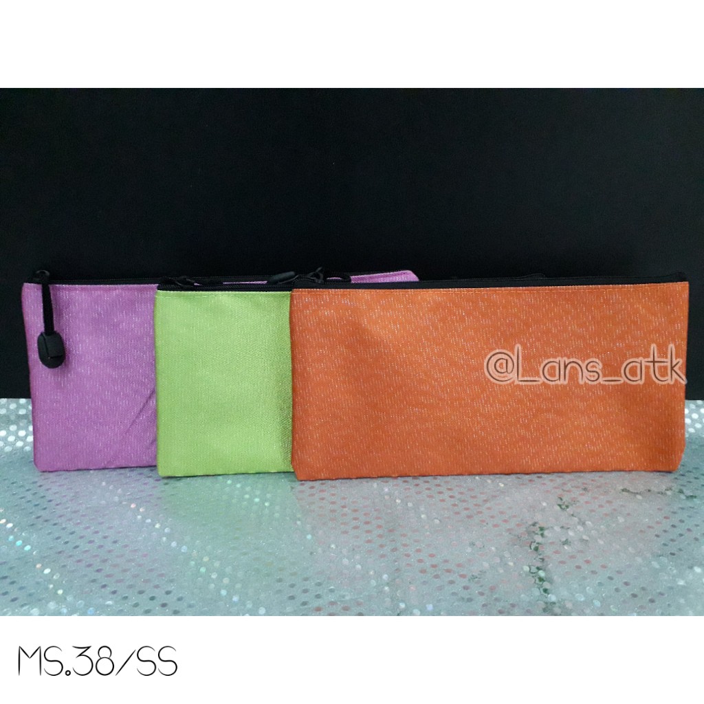 

ZIPPER BAG RESLETING MS38SS GIRO / TAS DOKUMEN / DOCUMENT KEEPER
