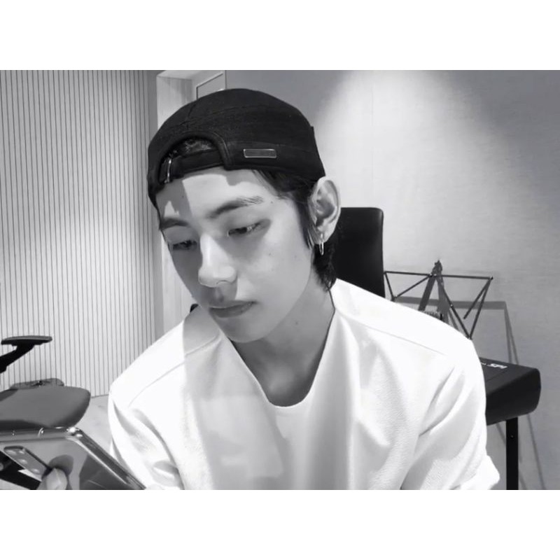 BTS V DICON MAGAZINE