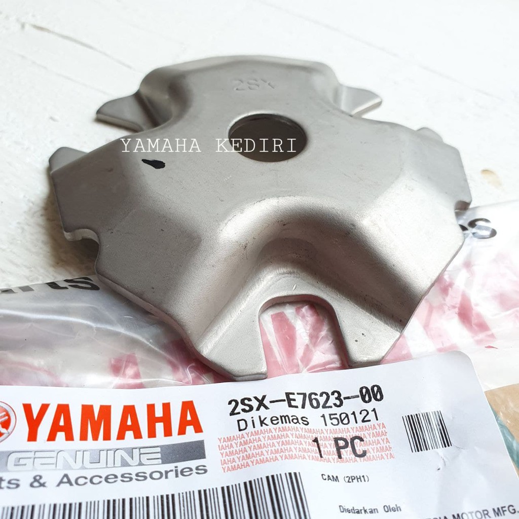Tutup rumah Roller Mio M3 S Z / Cam / 2SX-E7623-00