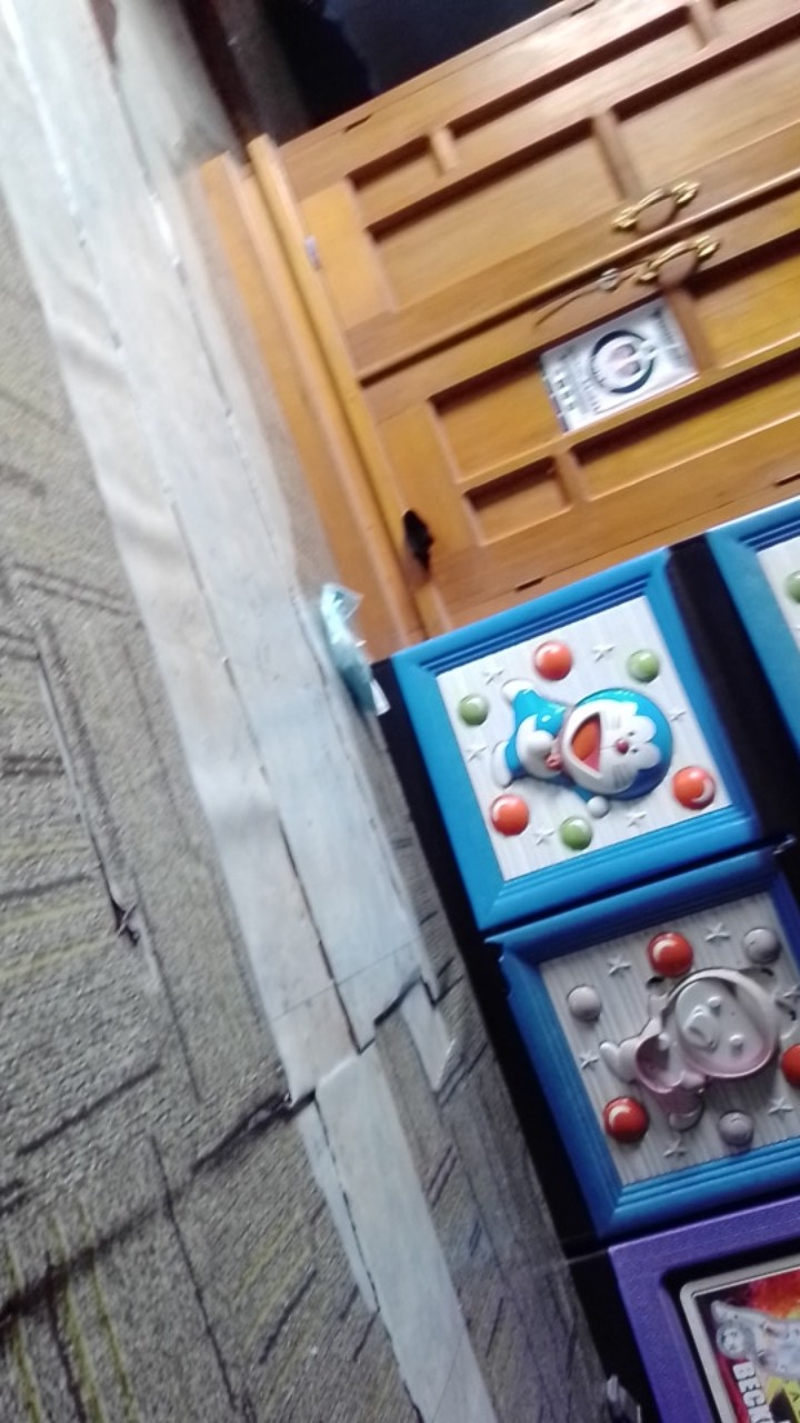 Ecer Rp.525 Paket/pcs Isi (1 Hanger Bebek+1 Plastik Kaos Kaki Kaca)