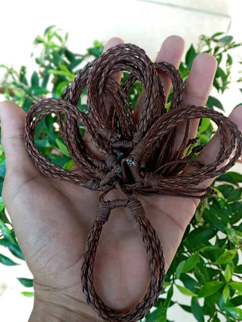 1 Lusin Gelang Kulit Kepang Rajut Rangkap 3 Berkualitas