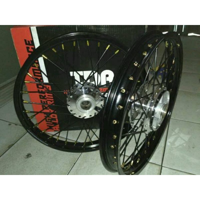 VELG JARI-JARI TDR  RING 17