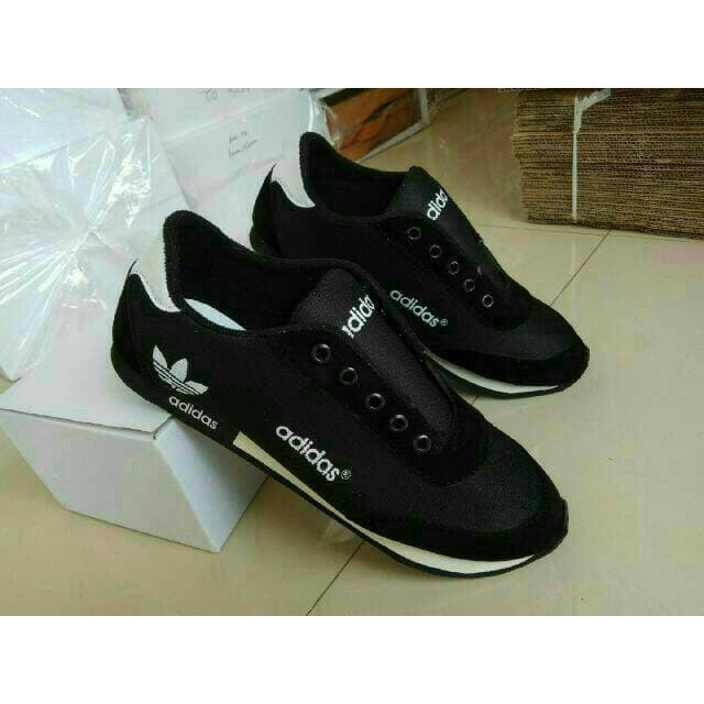 SEPATU WANITA OLAH RAGA HITAM ADIDAS RINGAN LARI SPORT SANTAI KETS - SW-2073