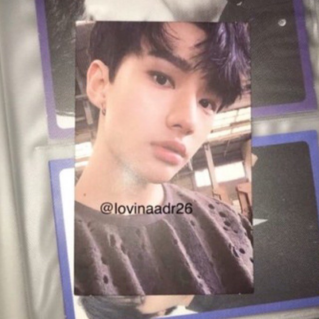 Hyunjin PC I am not (booked)