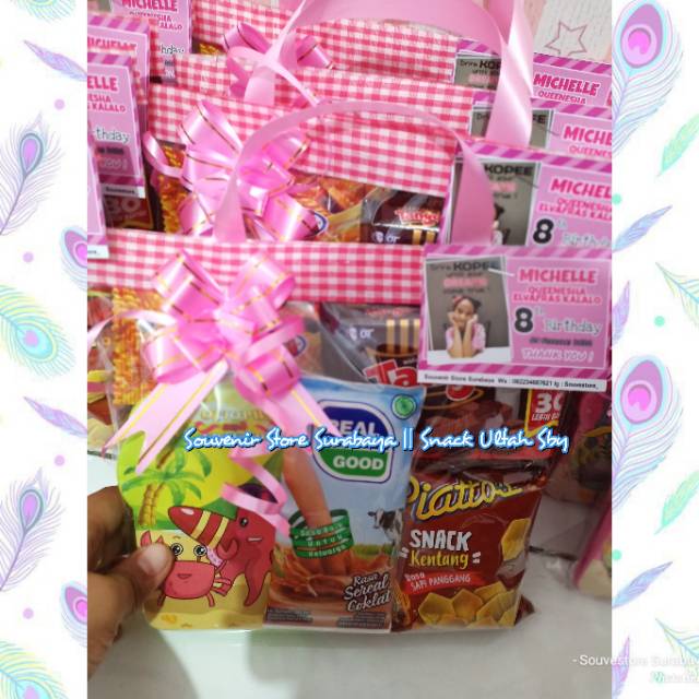 Souvenir Ultah anak / snack ultah surabaya / bingkisan ulang tahun murah/ bingkisan tepak makan