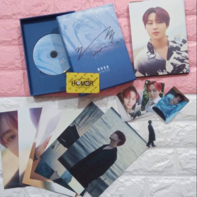 BXXX album plus Sign