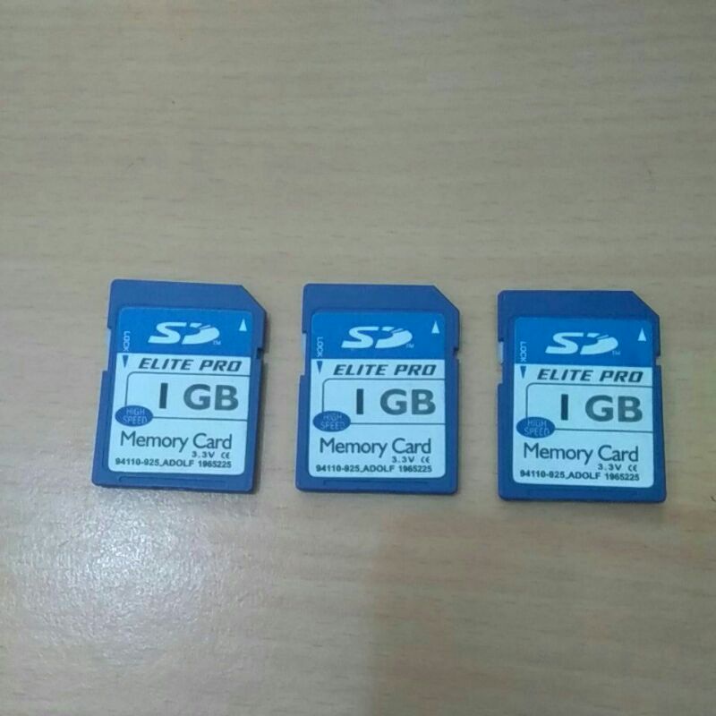 Memori SD Card 1GB