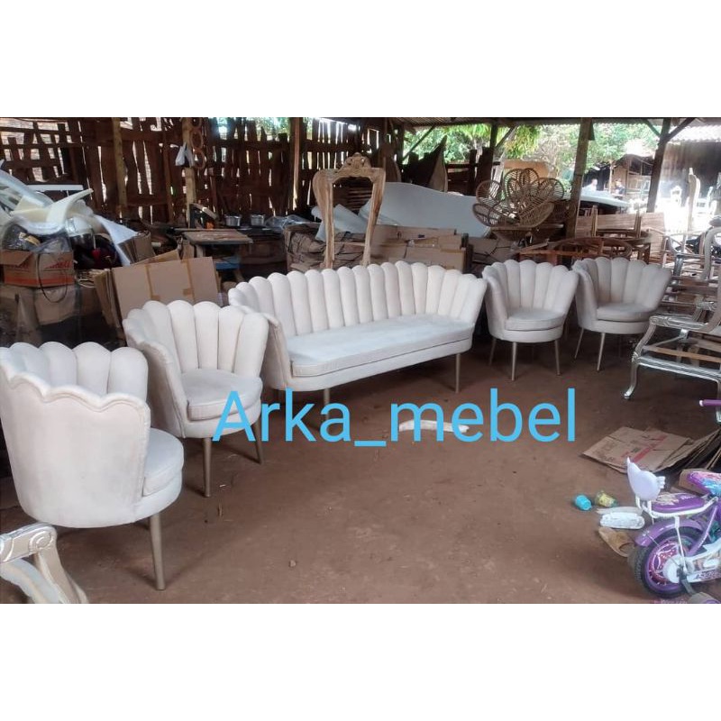 KURSI PELAMINAN LESTI / KURSI PENGANTIN TERBARU / KURSI PELAMINAN / KURSI