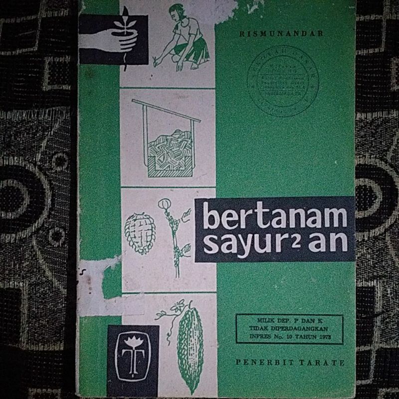 Buku Bertanam Sayur-sayuran tahun 1974 (Buku Klasik Jadul)