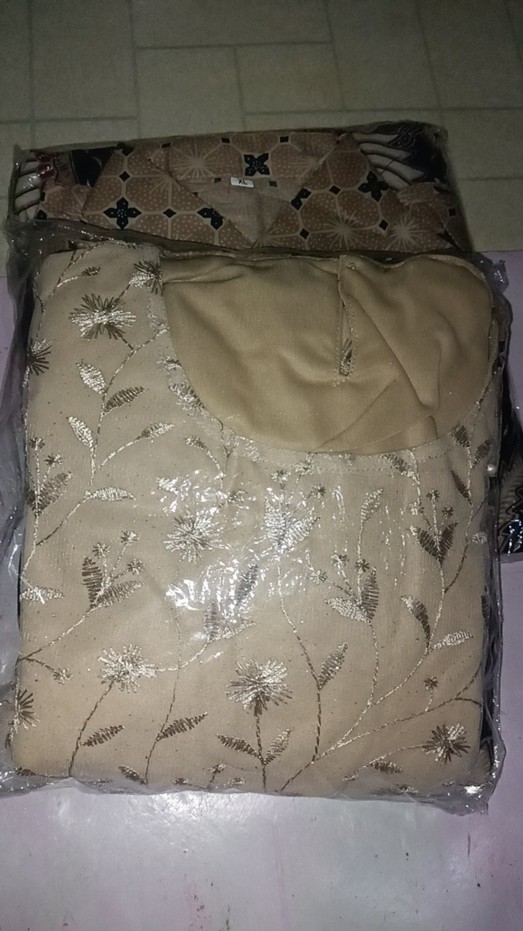 Maura Couple - Sania Ruffle Batik Couple Ori Ndoro Jowi Dnt Garansi Termurah Shopee - Couple Anggita