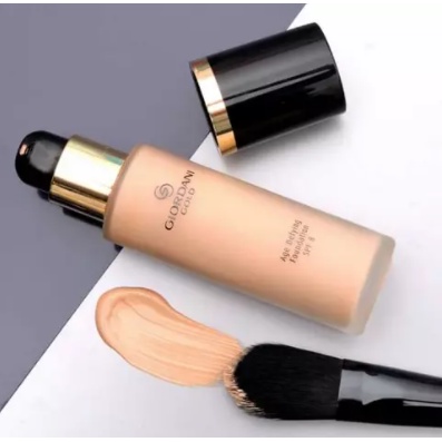 Foundation Giordani Gold Age Defying SPF 8