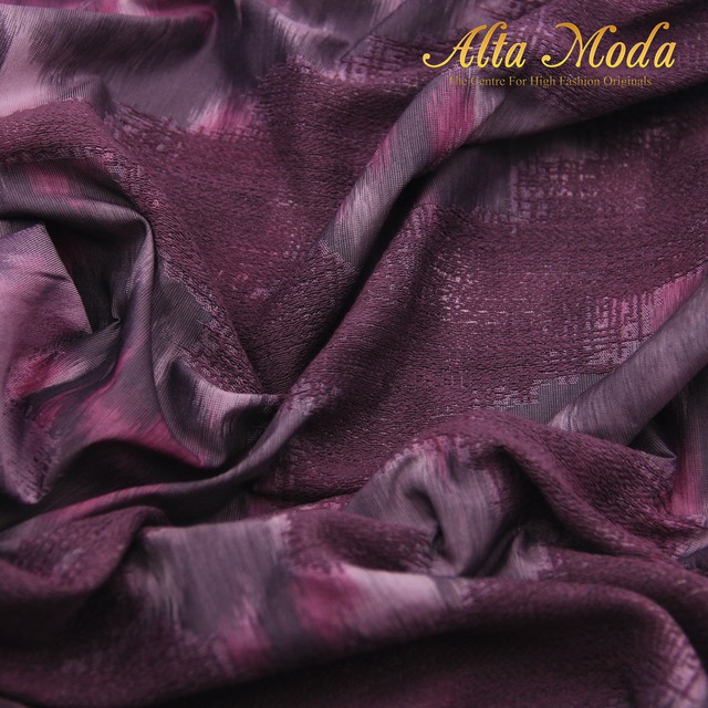 

Alta Moda Kain Jacquard Motif Tenunan Warna Ungu Bordir (1M)