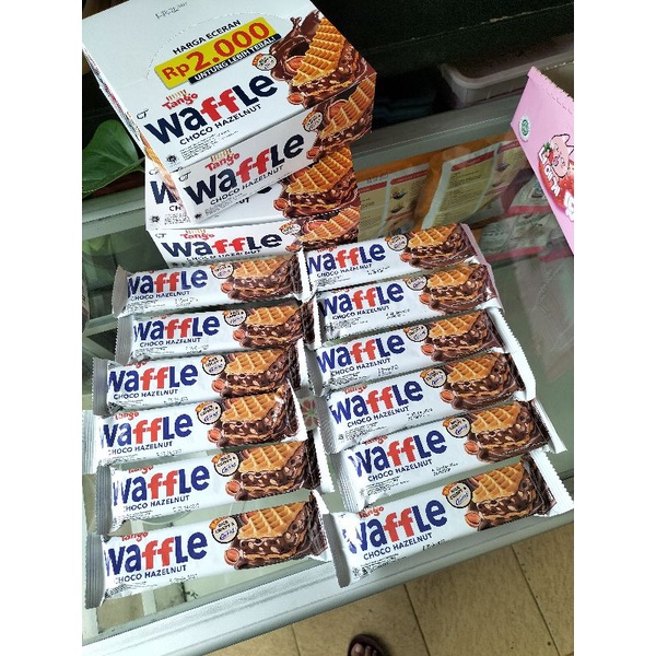 

Tango Waffle Choco Hazelnut (1box isi 12pcs)