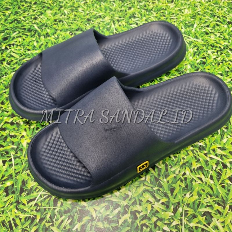 HEMA Sandal Slide Cowok Cewek SMILE/Sandal Slop Rumahan/Sandal Anti Slip/Sendal Selop Full Karet